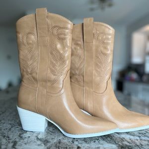 Western Boots 7.5